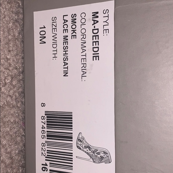 BCBG MAXAZRIA Ma-Deedie ankle boot heels - Picture 8 of 8